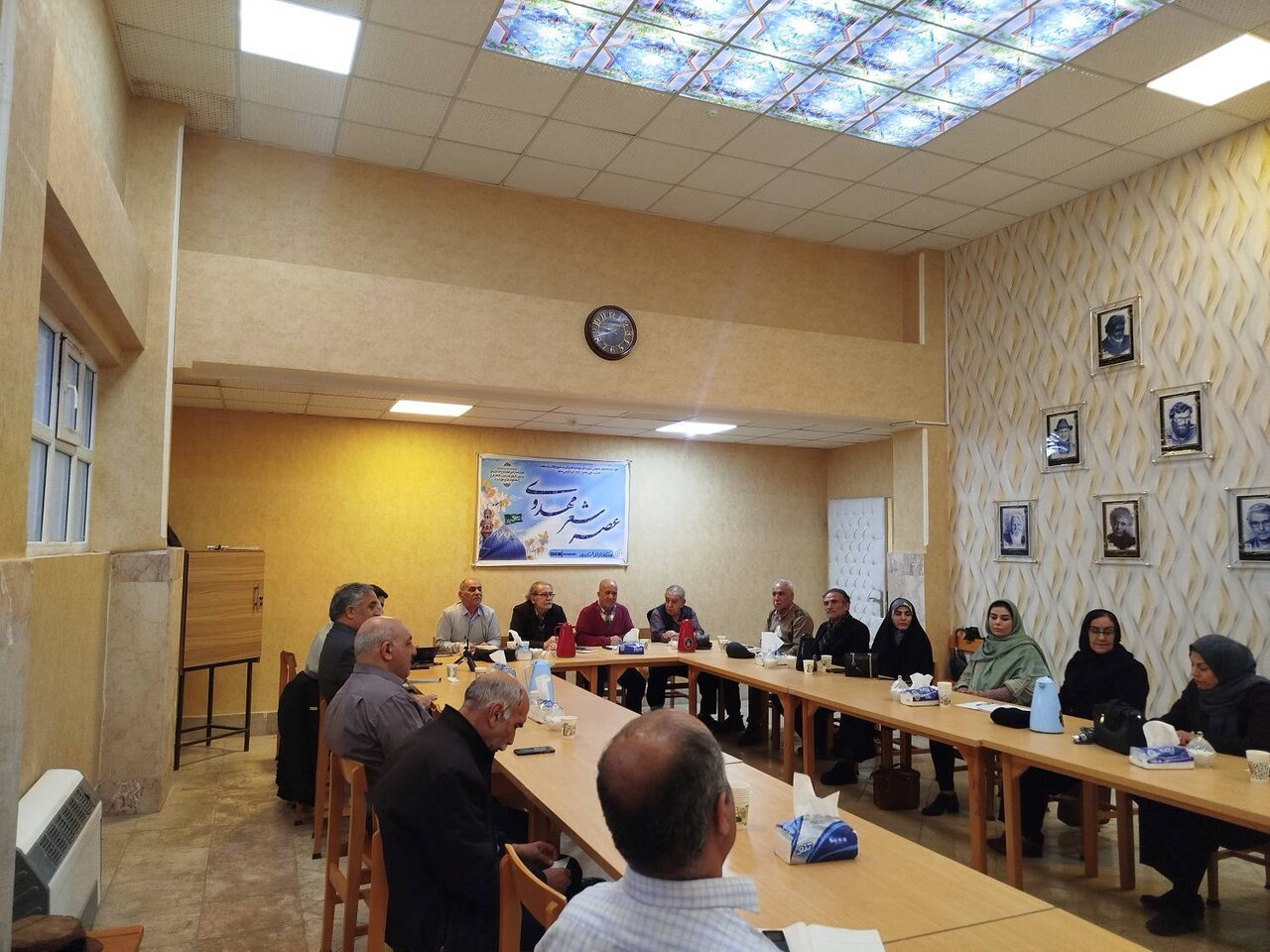 نوای انتظار در کتابخانه شهید باهنر بروجرد طنین‌انداز شد