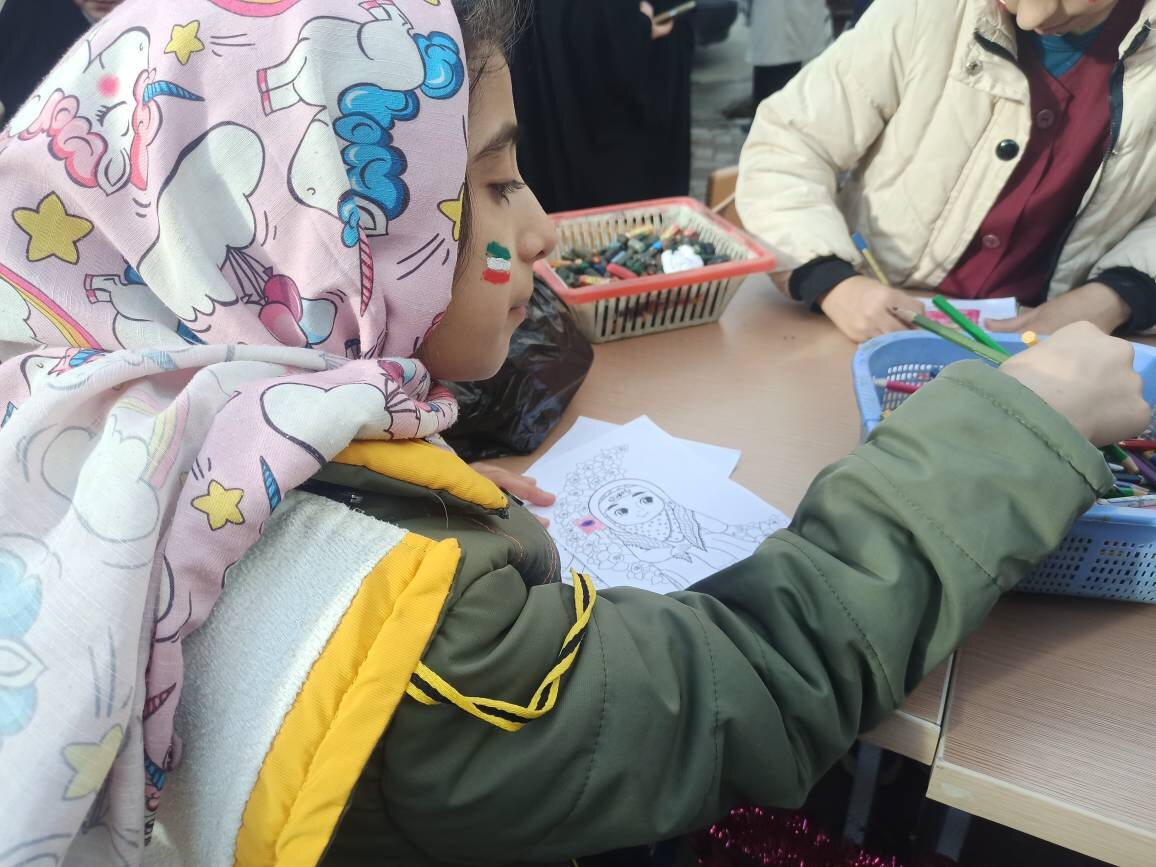 برپایی غرفه فرهنگی کودک و نوجوان در مسیر جشن بزرگ خیابانی نیمه شعبان