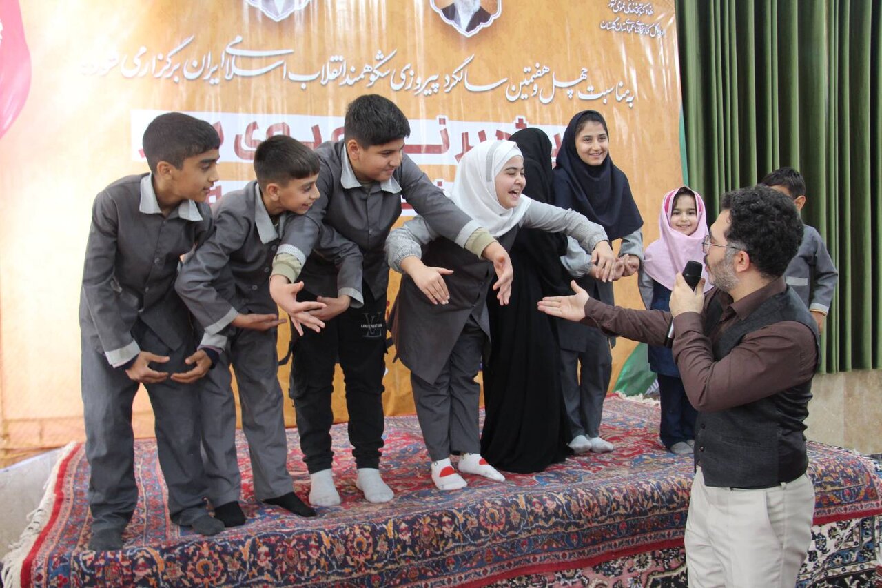 ویژه برنامه «بوی بهار» در روستای لاله‌باغ رامیان برگزار شد