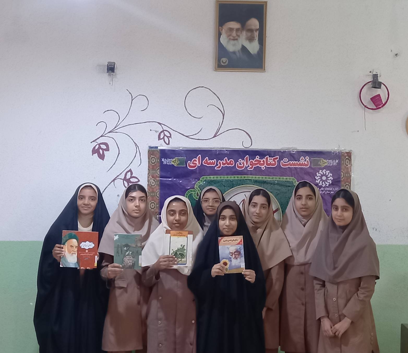 کتابخانه شهدای خلیج فارس ابوموسی، میزبان برنامه‌های ویژه دهه فجر شد