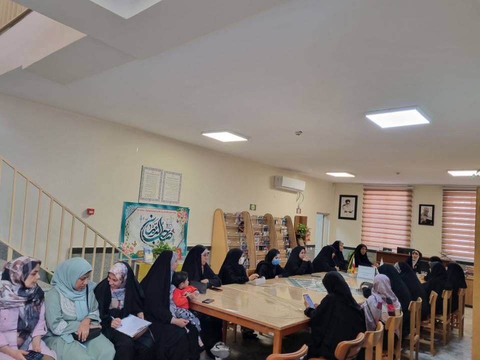 کتابخانه شهدای خلیج فارس ابوموسی، میزبان برنامه‌های ویژه دهه فجر شد