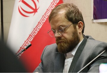 بازدید نماینده مجلس از کتابخانه مرکزی