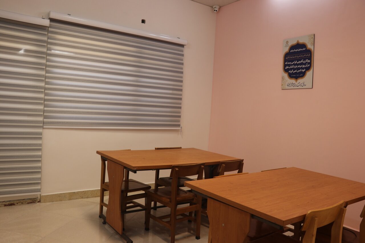 کتاب، امید و انتظار؛ پیشخان کتابخانه عمومی «حضرت مهدی موعود (عج)» به گرجی‌سفلی رسید