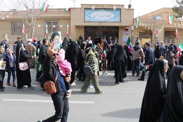 غرفه اداره‌کل کتابخانه‌های عمومی استان سمنان