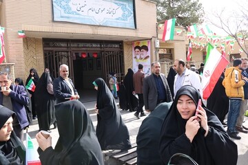 غرفه اداره‌کل کتابخانه‌های عمومی استان سمنان