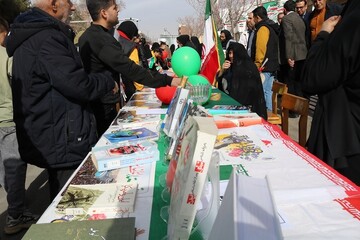 غرفه اداره‌کل کتابخانه‌های عمومی استان سمنان