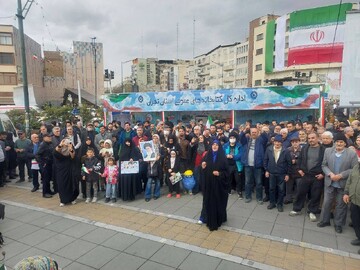میزبانی اداره کل کتابخانه‌های عمومی استان تهران از عاشقان انقلاب در راهپیمایی ۲۲ بهمن