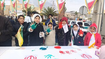 کتابخانه‌های عمومی استان زنجان؛ ایستگاه فرهنگ و آگاهی در جشن ملی ۲۲ بهمن