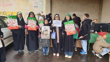 کتابخانه‌های عمومی استان زنجان؛ ایستگاه فرهنگ و آگاهی در جشن ملی ۲۲ بهمن
