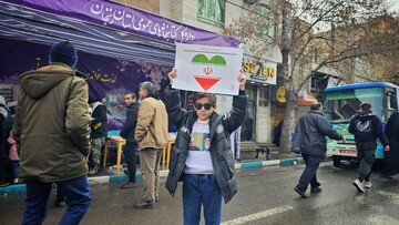 کتابخانه‌های عمومی استان زنجان؛ ایستگاه فرهنگ و آگاهی در جشن ملی ۲۲ بهمن
