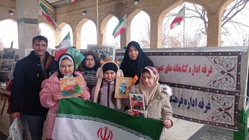 کتابخانه‌های عمومی استان زنجان؛ ایستگاه فرهنگ و آگاهی در جشن ملی ۲۲ بهمن