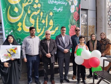 ادارات کتابخانه های عمومی شهرستان های استان تهران با برپایی غرفه در مسیر راهپیمایی میزبان دوستداران کتاب شدند