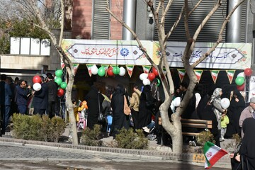 غرفه اداره کل فارس در مسیر راهپیمایی 22 بهمن