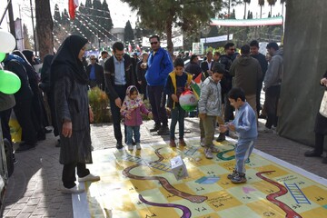 غرفه اداره کل فارس در مسیر راهپیمایی 22 بهمن