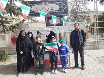 حضور کتابداران فارس در راهپیمایی 22 بهمن