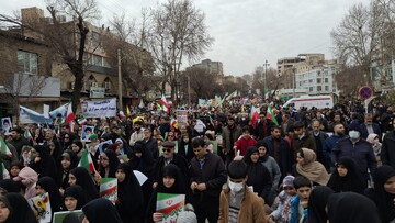 هم‌صدایی جامعه کتابداری کرمانشاه با مردم در یوم الله ۲۲ بهمن ۱۴۰۴؛