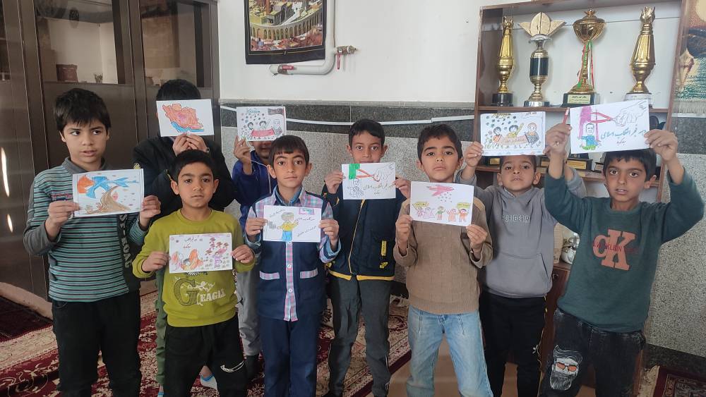 سفیران کتاب به روستای مختاران رسید