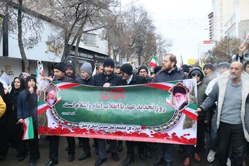 تصاویرحضور حماسی کتابداران اردبیل در راهپیمایی 22 بهمن