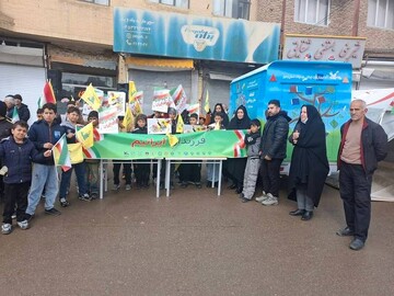 تصاویرحضور حماسی کتابداران اردبیل در راهپیمایی 22 بهمن