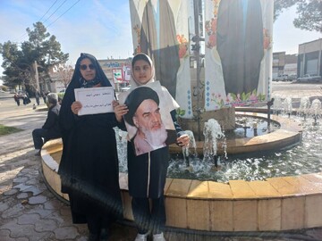 حضور در راهپیمایی شهرستان مه ولات