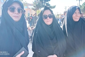 حضور در راهپیمایی شهرستان سرخس