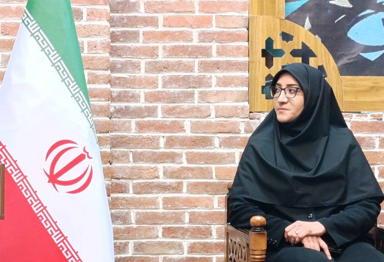 محفل شعر انقلاب با حضور شاعران برجسته لرستانی