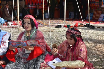 اردوی کتابخوانی عشایر فیروزآباد