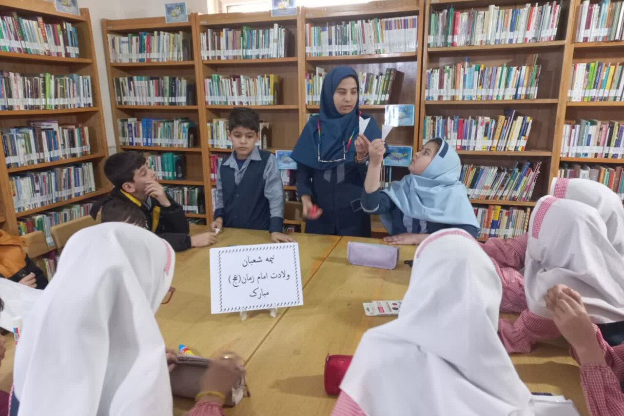 کتابخانههای عمومی استان مرکزی روایتگر امید و سربلندی شدند