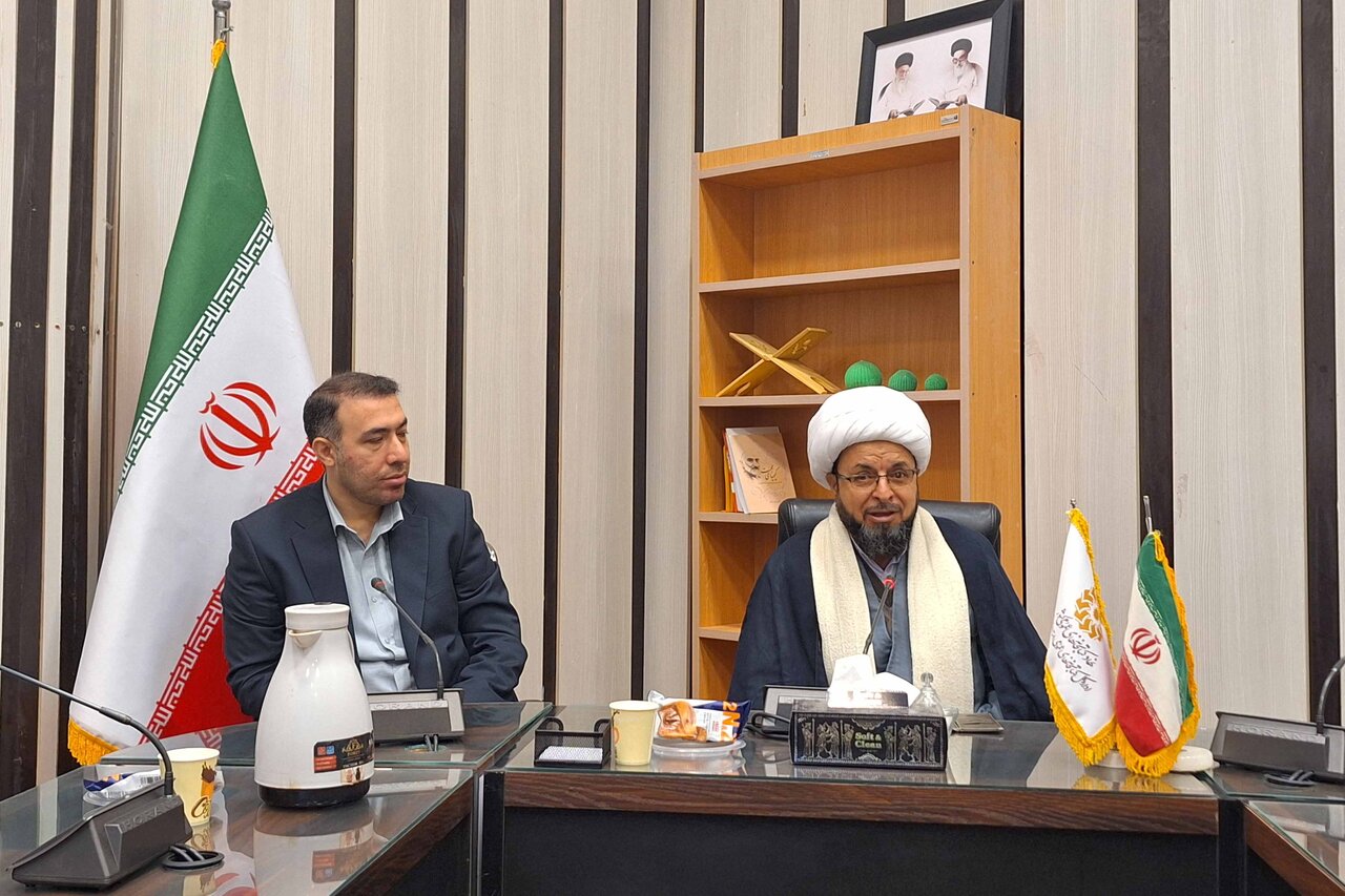 جلسه تبیینی با محوریت سواد رسانهای در ادارهکل کتابخانههای عمومی ایلام برگزار شد