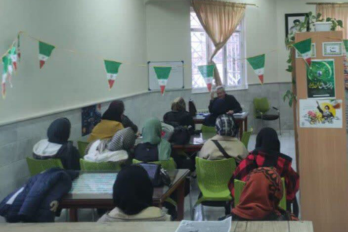 اجرای برنامه‌های فرهنگی، ادبی و آموزشی در کتابخانه‌های استان مرکزی