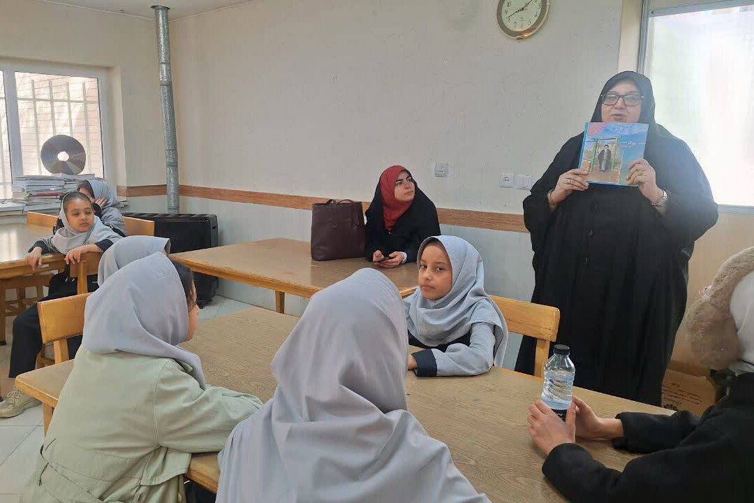 میزبانی از اقشار مختلف در کتابخانه‌های عمومی استان مرکزی