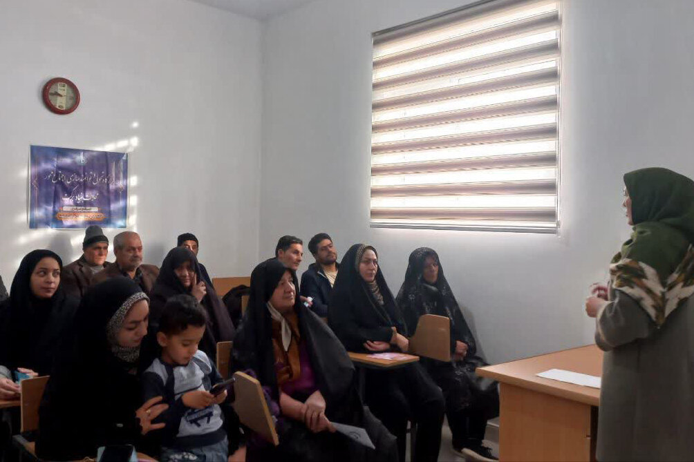 فجر دانایی و آگاهی در کتابخانههای عمومی استان مرکزی