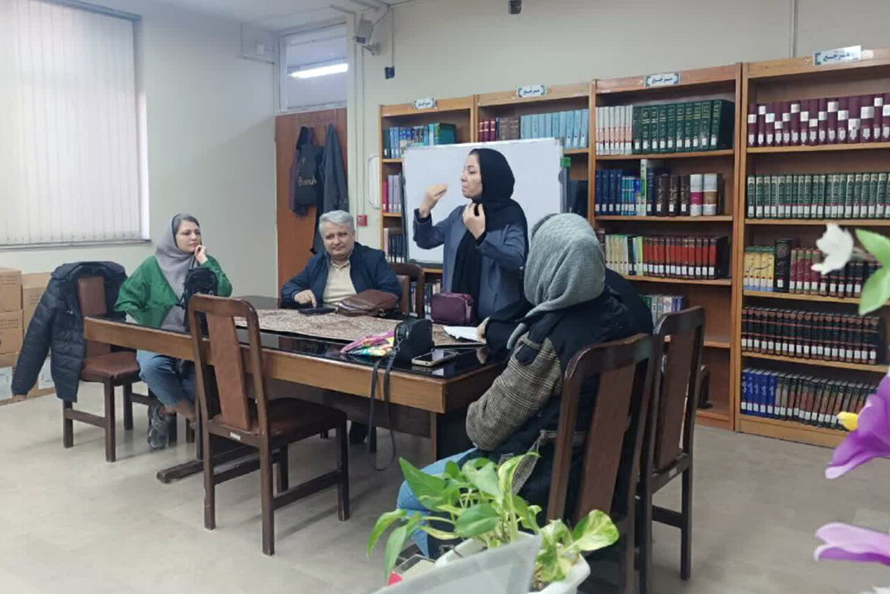 خلاقیت، مطالعه و قصههای انقلاب در کتابخانههای استان مرکزی