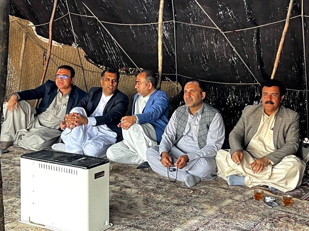 جشنواره همخوان انقلابی در روستای گیدبست سراوان برگزار شد