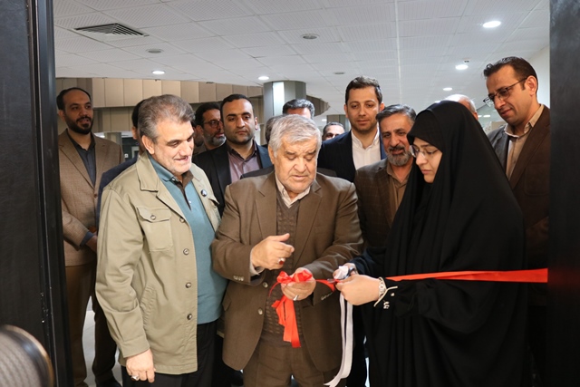 تالار پژوهشگران کتابخانه مرکزی سمنان با حضور استاندار افتتاح شد