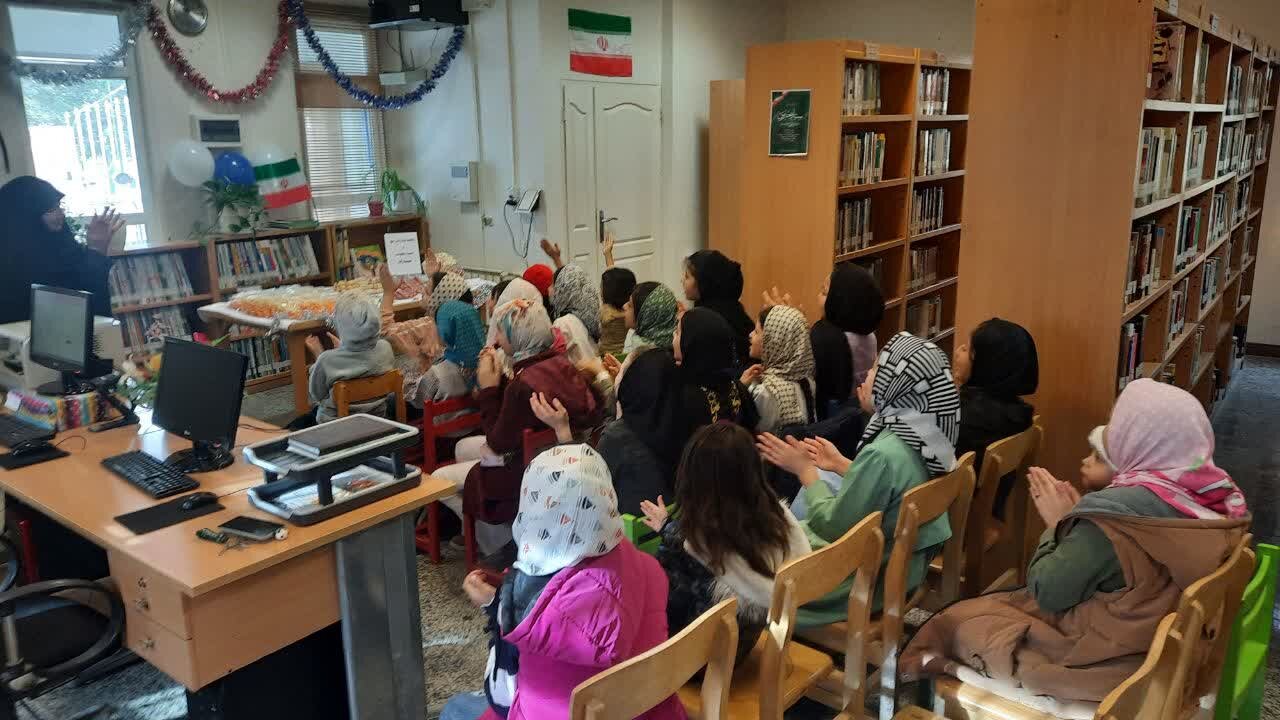 کتابداران کتابخانه های عمومی پیشوا میزبان شور انقلابی کودکان و نوجوانان شدند