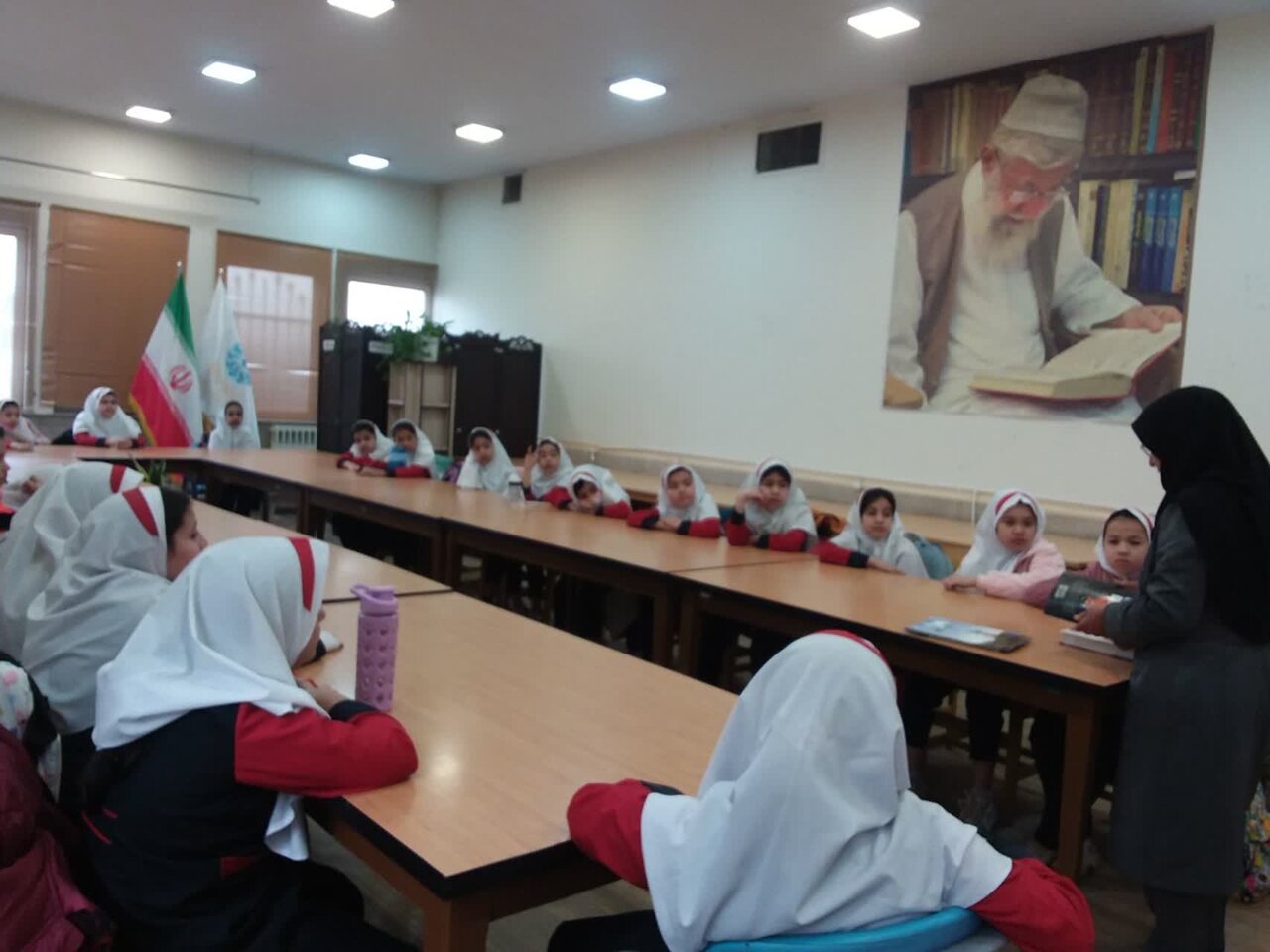 کتابداران کتابخانه های عمومی پیشوا میزبان شور انقلابی کودکان و نوجوانان شدند