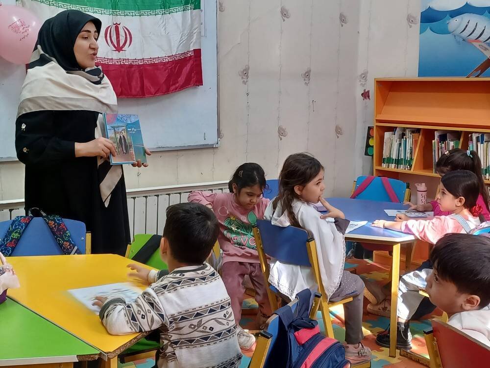 فجر دانایی و آگاهی در کتابخانه‌های عمومی پاکدشت