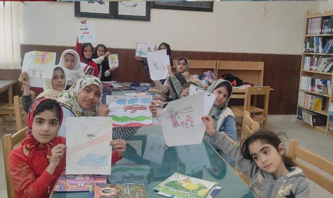 از میز خدمت در مصلی تا کارگاه مشاوره و جشنهای پرشور روستایی