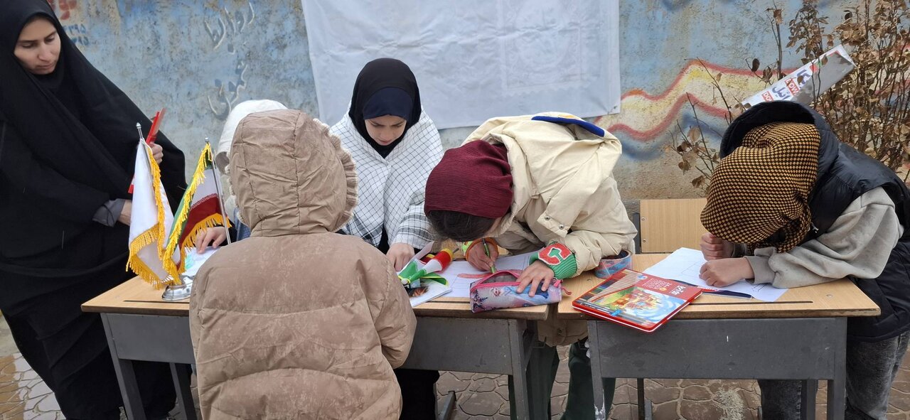 از میز خدمت در مصلی تا کارگاه مشاوره و جشن‌های پرشور روستایی