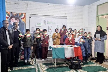 طلوع دانایی در نوده؛ کاروان مروجان کتاب در مسیر عدالت فرهنگی؛