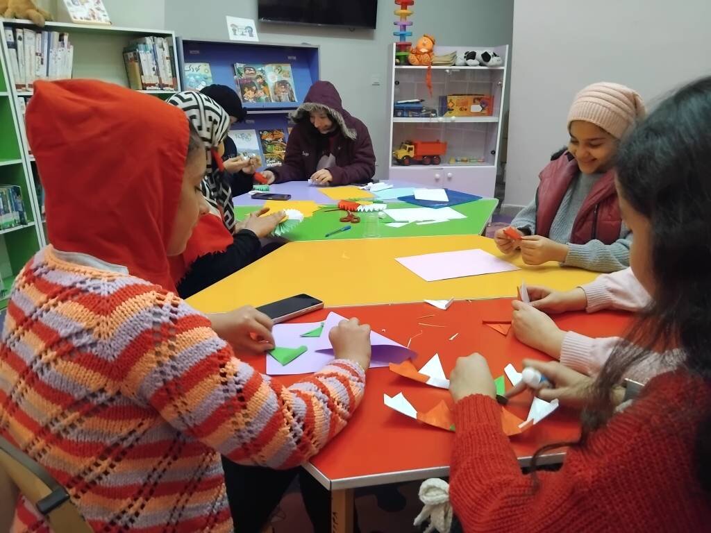 تجلی فجرآفرینی با اجرای سلسله نشست های فرهنگی در کتابخانه های شهرستان ری