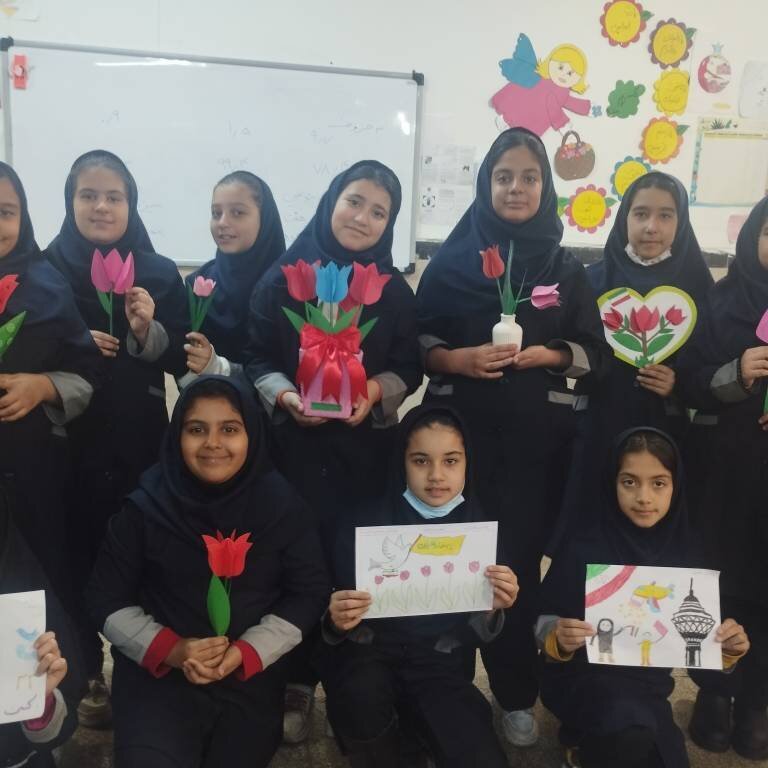 کتاب، هنر و نشاط در کتابخانه‌های عمومی پایتخت به مناسبت دهه فجر