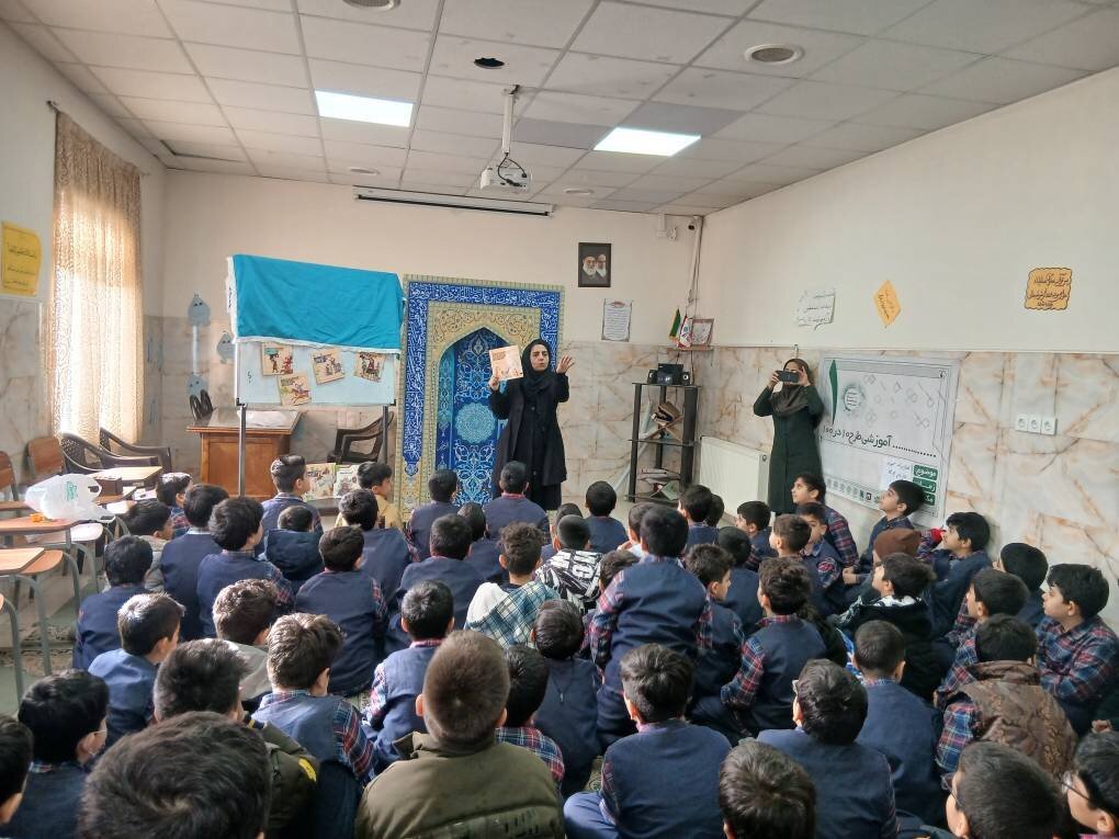 کتاب، هنر و نشاط در کتابخانههای عمومی پایتخت به مناسبت دهه فجر