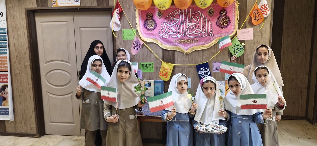 کتابخانههای عمومی شهرقدس با برنامههای فرهنگی دهه فجر، میزبان کودکان و نوجوانان شدند