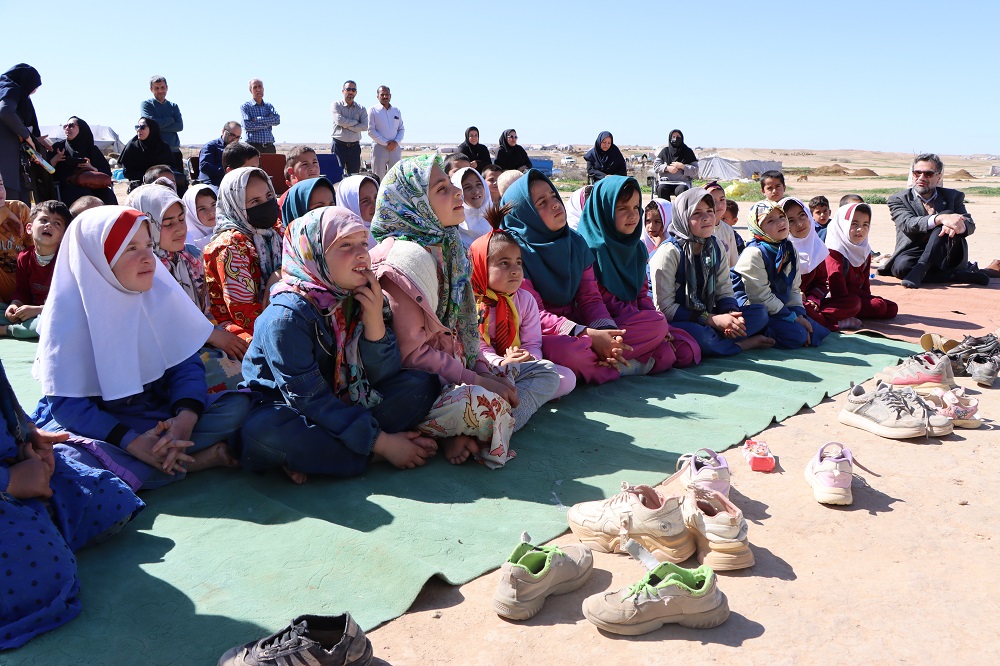 «طعم کتاب با عشایر» در فتح‌المبین شوش؛ پیوند فرهنگ مطالعه با زیست بومی
