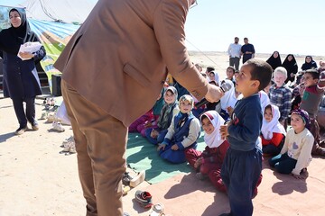 طعم کتاب با عشایر در فتح‌المبین شوش