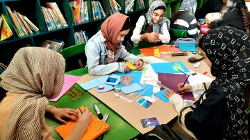 کلاس نقاشی و کاردستی