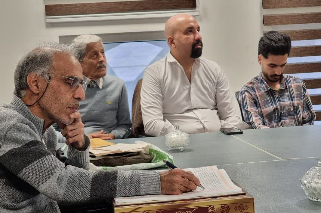 بررسی آغاز پادشاهی نوذر در بیست‌وپنجمین محفل ادبی «نقش قلم» کتابخانه مرکزی امام خمینی (قدس‌سره)