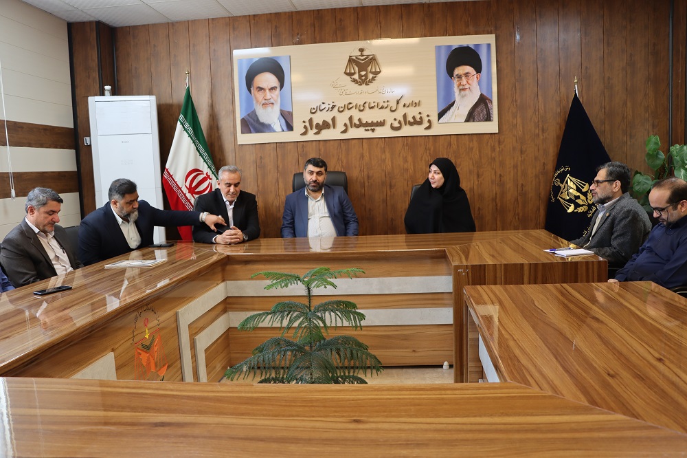 امضای تفاهم‌نامه همکاری اداره‌کل کتابخانه‌های عمومی و زندان‌های خوزستان با تمرکز بر توانمندسازی فرهنگی زندانیان و خانواده‌ها